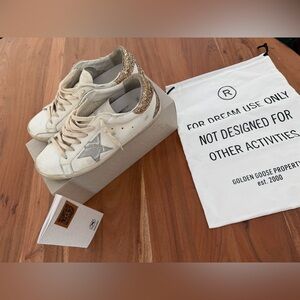 Golden Goose Super Star Classic with Spur - size 39